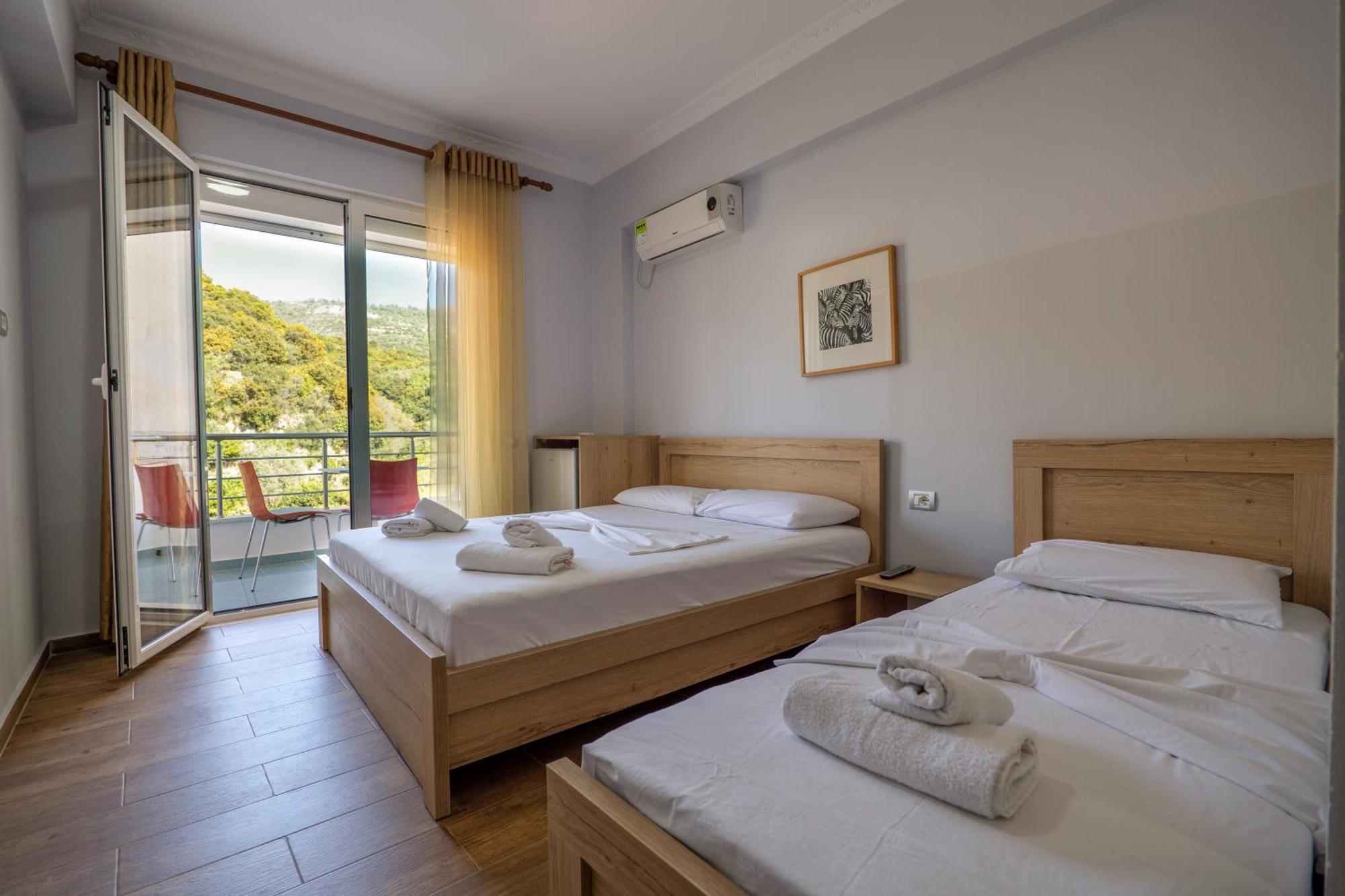 Hotel Billy Himarë Dış mekan fotoğraf